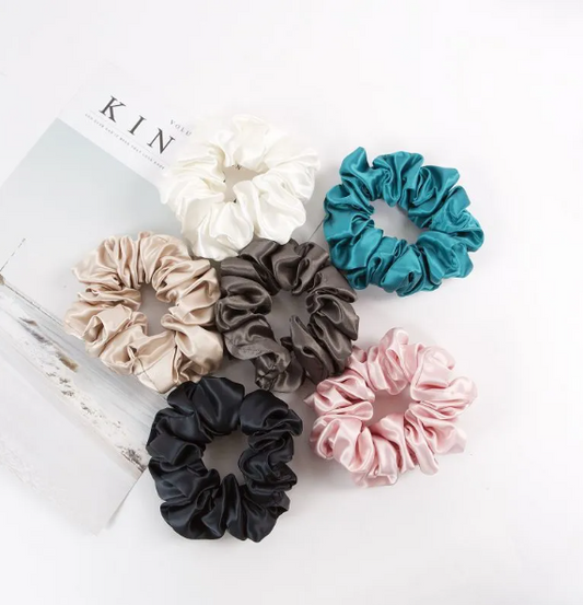 Luxe Silk Tie